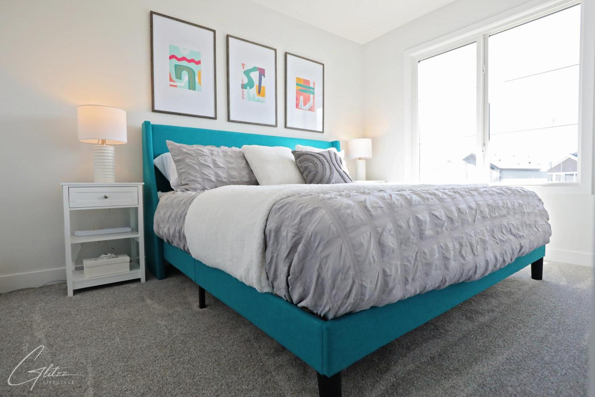 Beautiful Home With 4 King Beds,Airport,Disney+ Edmonton Extérieur photo